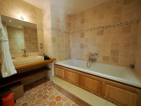 Achat house Tournus Réf. JM520425452