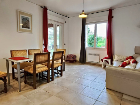 Vente maison 372 000 €  Comps