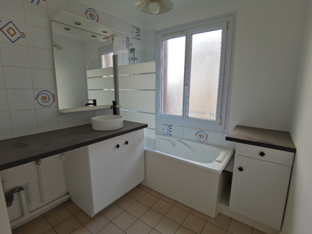 Location appartement Rennes 35000; 946 € 