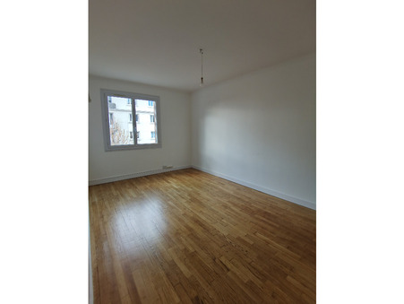 A louer appartement 946 €  Rennes