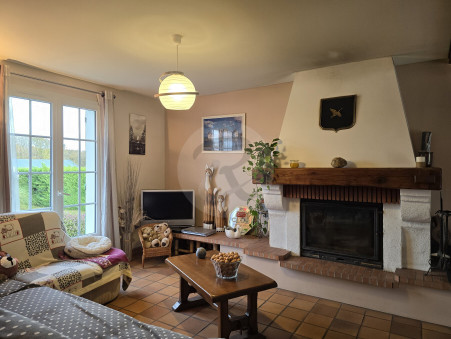 Maison 250 000 €  sur Bracieux (41250) - Réf. RI1213S