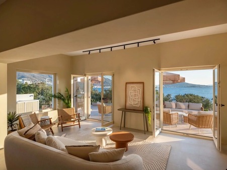 Vente Maison Krotiri Réf. 900PLP - Slide 1