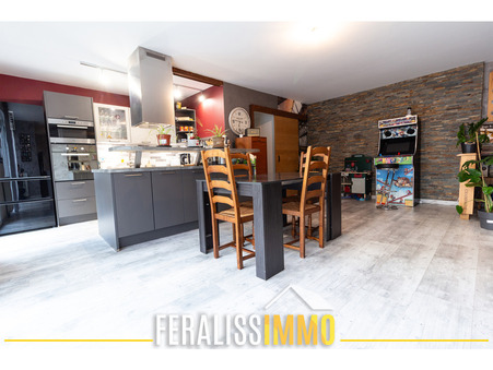 Apartment sur Jouy-le-Moutier ; € 314 900  ; A vendre Réf. 9955