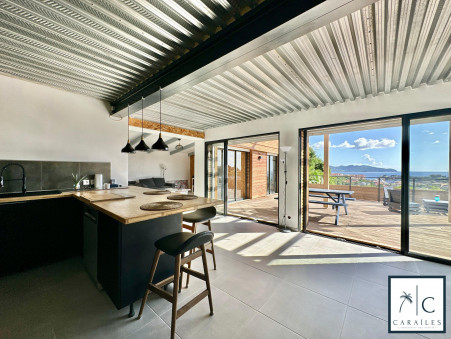 Maison sur Fort de France ; 548 000 €  ; A vendre Réf. CAR218