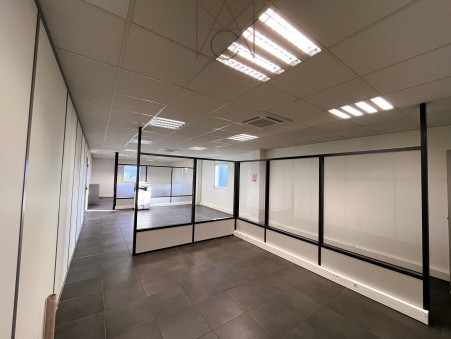 Location Professionnel JANNEYRIAS Réf. GL6 - Slide 2