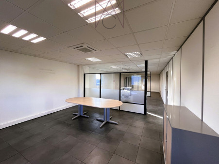 Location Professionnel JANNEYRIAS Réf. GL6 - Slide 3