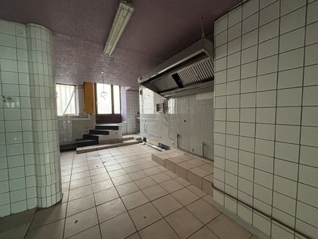 A vendre local commercial Clermont Ferrand 63000; 123 050 € 
