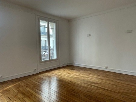 Location appartement Levallois Perret 92300; 2 100 € 