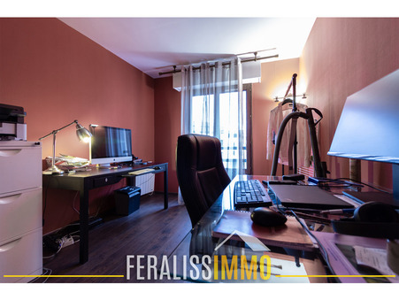 Appartement 184 500 €  Réf. 9842 Cergy