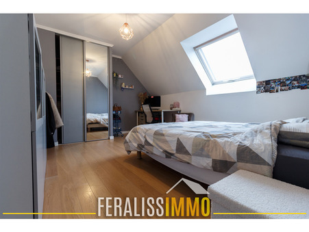 Maison sur Vaux-sur-Seine ; 789 000 €  ; Achat Réf. 9948