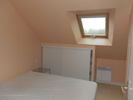 A louer appartement 345 €  Fougeres