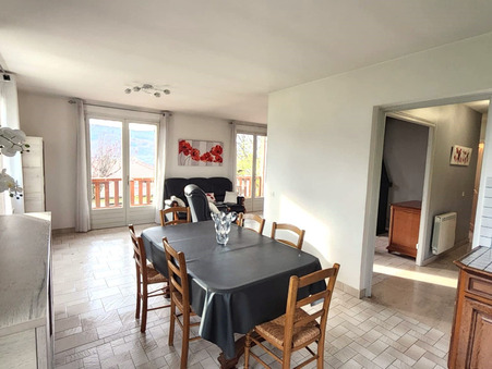 Maison sur Confort ; 380 000 €  ; A vendre Réf. 6_6106