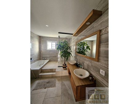 Vente maison 449 000 €  Gillonnay