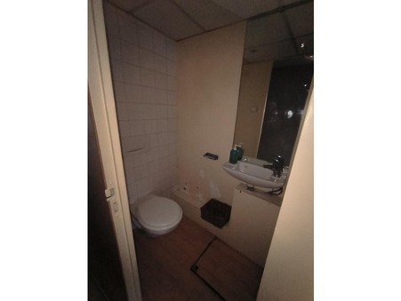 Local professionnel 1 200 €  Réf. 1085 Chamalières