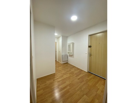 A louer appartement 1 025 €  Beauchamp