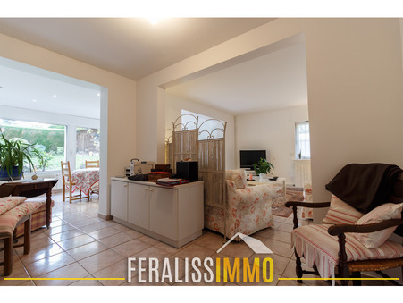 Vente maison 379 900 € Menucourt