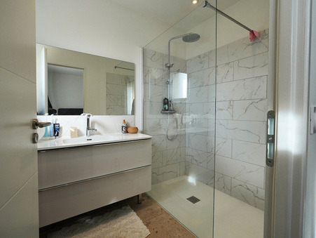 Maison sur La Motte ; 430 000 €  ; A vendre Réf. 339V2