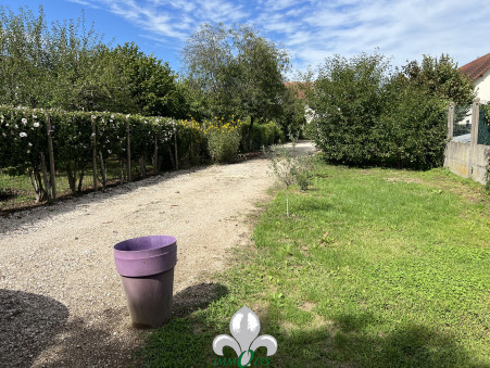 Maison sur Saint-Rémy ; 150 000 €  ; A vendre Réf. KC3355