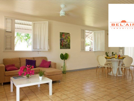 A louer maison 2 080 €  Le François