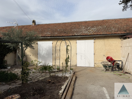 A louer appartement 1 360 €  Simiane Collongue