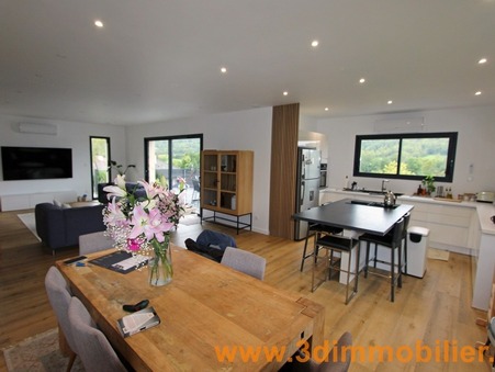 Maison sur Lons le Saunier ; 494 000 €  ; Vente Réf. DN53572547