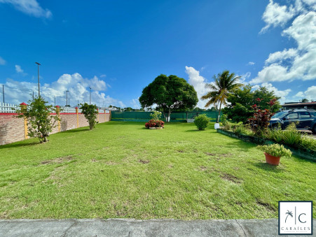 Achat maison Ste Anne Réf. CAR231