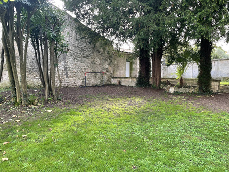Vente maison 575 000 €  Saintes