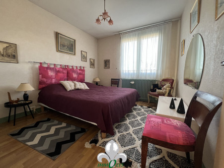 A vendre maison Saint-Rémy 71100; 180 000 &euro; 