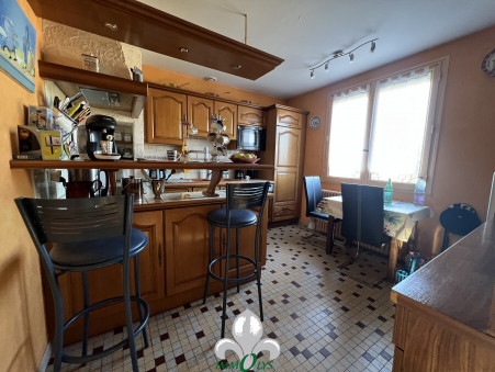 A vendre maison Saint-Rémy 71100; 180 000 &euro; 