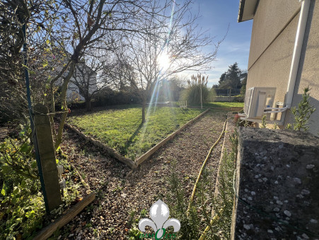 A vendre maison Saint-Rémy 71100; 180 000 &euro; 