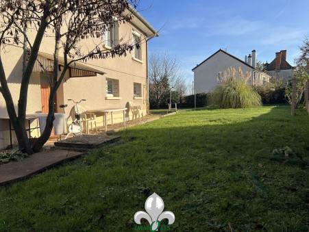 A vendre maison Saint-Rémy 71100; 180 000 &euro; 