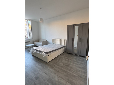 Appartement 698 €  sur Marseille (13006) - Réf. 102_Julien
