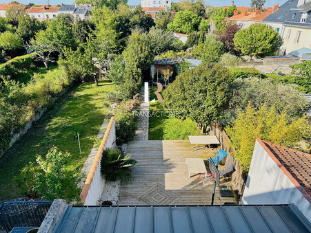 Vente Maison La Rochelle Réf. 10416A - Slide 1