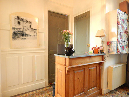 Maison 570 000 €  Réf. CL52282547 Lons le Saunier