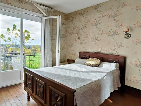 A vendre maison Saint-Ciers-sur-Gironde 33820; 170 000 € 