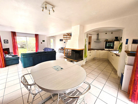 Maison sur Mesquer ; 440 000 &euro; ; Vente Réf. OC-958