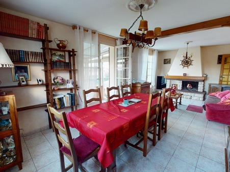 A vendre maison Saint Pierre Lès Nemours 77140; 190 000 € 
