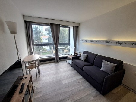 A louer appartement 360 &euro;  Royat
