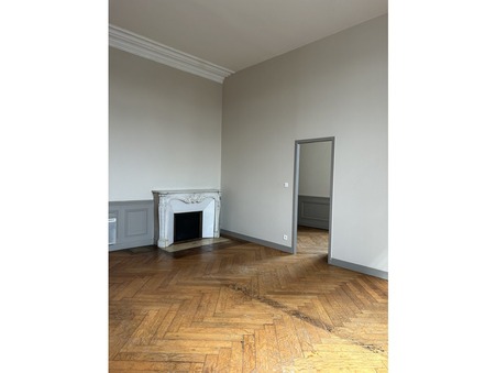 Appartement sur Saintes ; 556 €  ; Location Réf. 9852-HABITATCONSEILG_9852