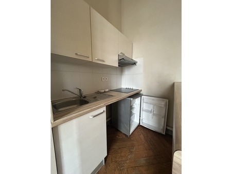 A louer appartement Saintes 17100; 556 € 