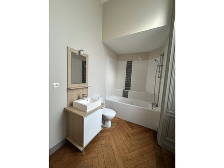 Appartement 556 €  Réf. 9852-HABITATCONSEILG_9852 Saintes
