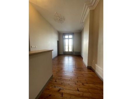 Appartement 468 €  Réf. 687-HABITATCONSEILG_687 Saintes