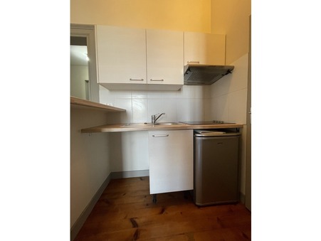 Appartement sur Saintes ; 468 €  ; A louer Réf. 687-HABITATCONSEILG_687