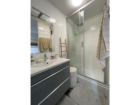 A louer appartement 552 €  Saintes