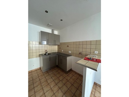 Location appartement Saintes 17100; 430 € 
