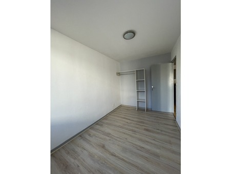 A louer appartement Saintes 17100; 430 € 