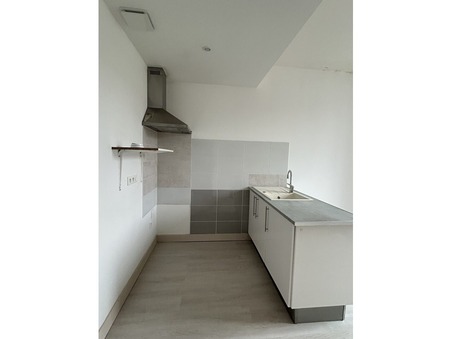 A louer appartement Saintes 17100; 457 € 