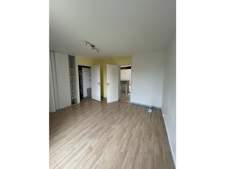 Appartement sur Saintes ; 554 &euro;  ; Location Réf. 632-HABITATCONSEILG_632