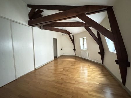 A vendre appartement Saintes 17100; 116 600 €