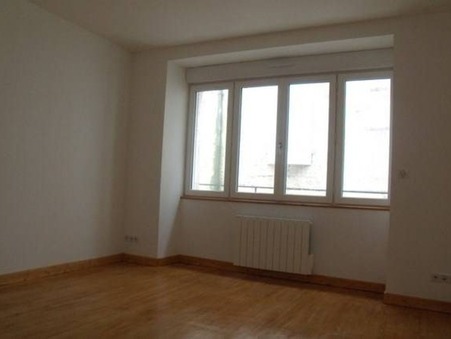 A louer appartement Saintes 17100; 320 € 